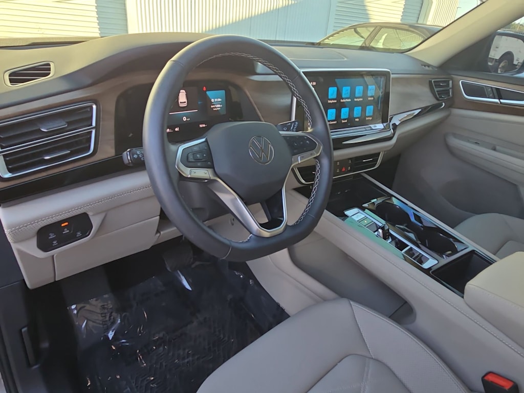 Thumbnail: 2024 Volkswagen Atlas - 2