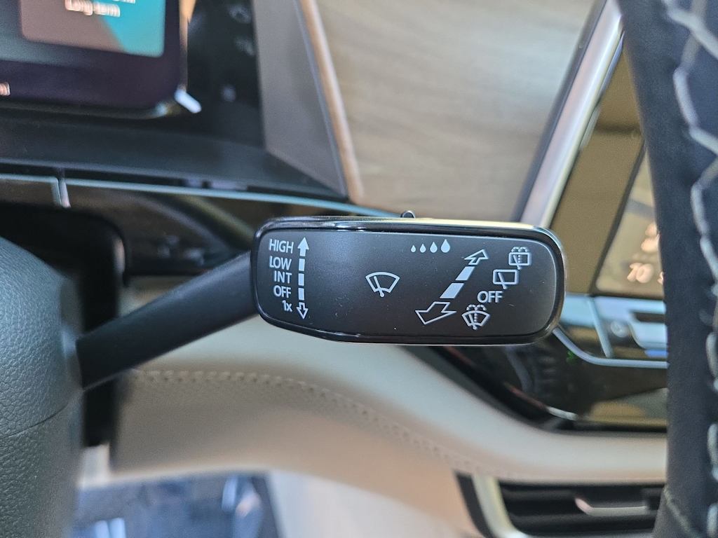 Thumbnail: 2024 Volkswagen Atlas - 15