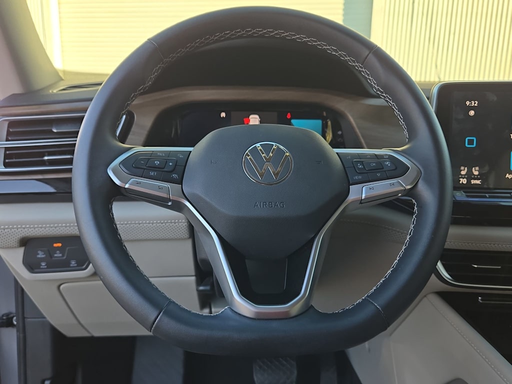 Thumbnail: 2024 Volkswagen Atlas - 13