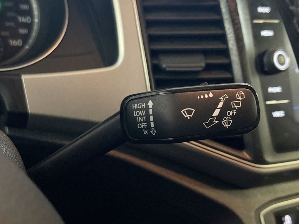Thumbnail: 2019 Volkswagen Atlas - 38