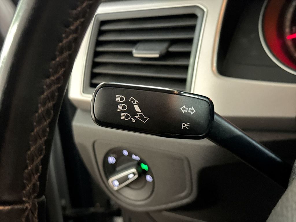 Thumbnail: 2019 Volkswagen Atlas - 39