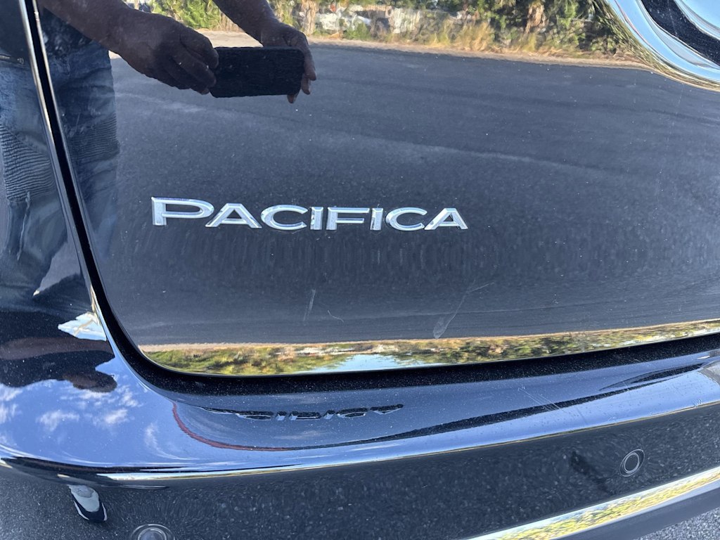 Thumbnail: 2025 Chrysler Pacifica - 7