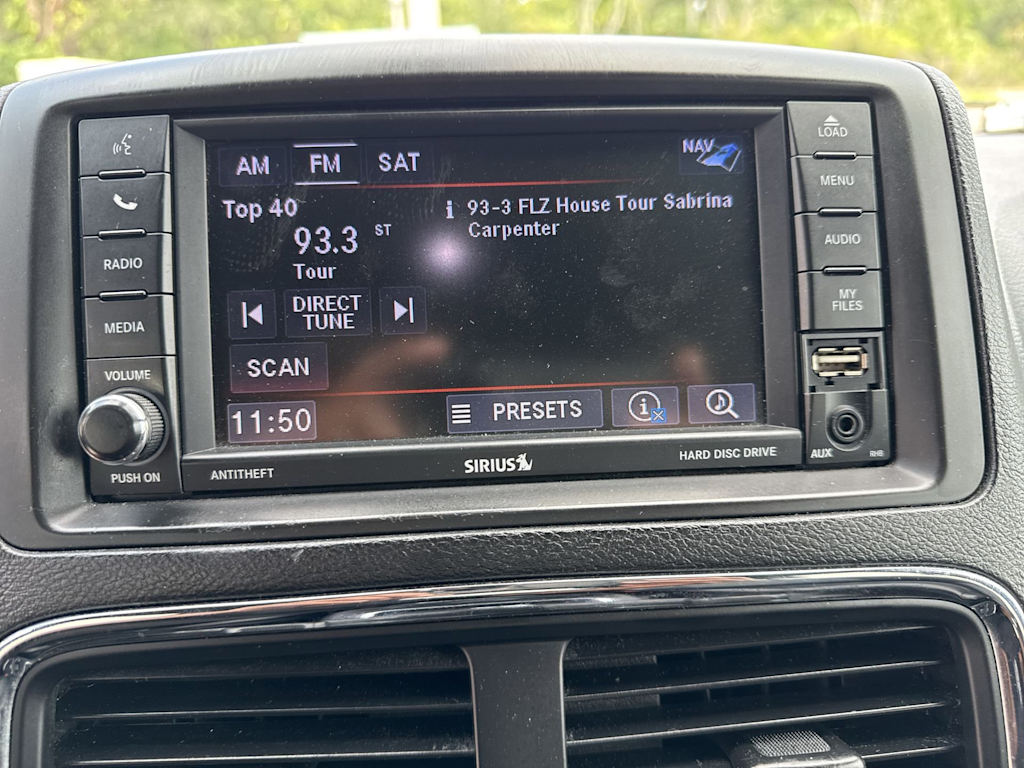 Thumbnail: 2020 Dodge Grand Caravan - 15