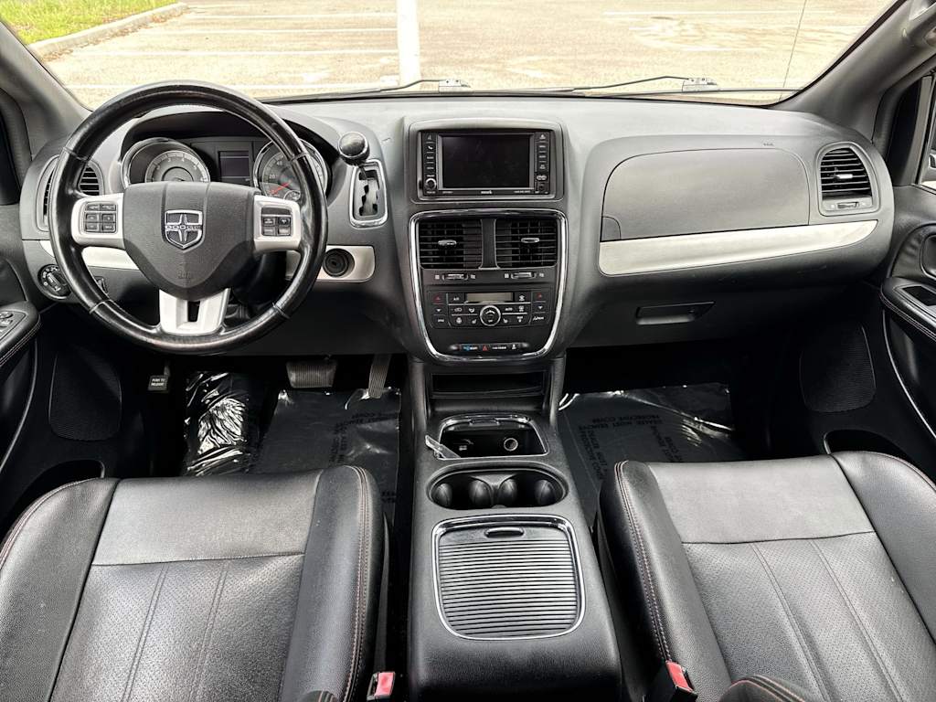 Thumbnail: 2020 Dodge Grand Caravan - 10