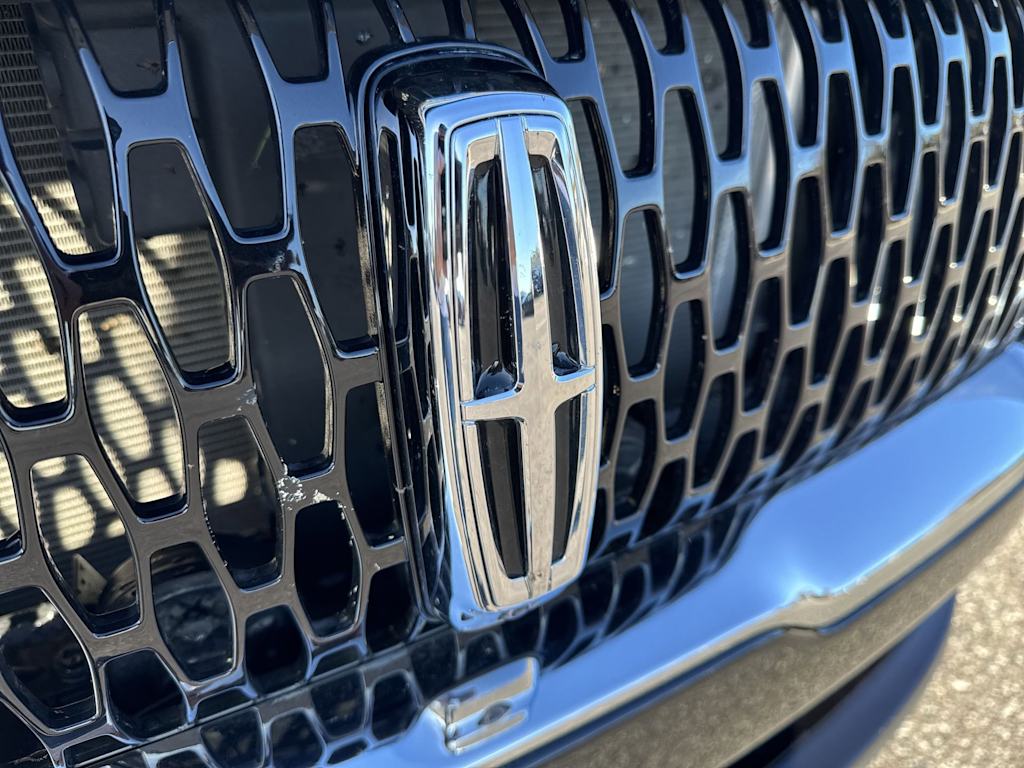 Thumbnail: 2022 Lincoln Nautilus - 7