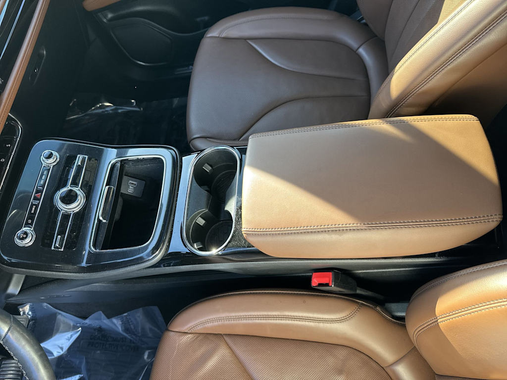 Thumbnail: 2022 Lincoln Nautilus - 14