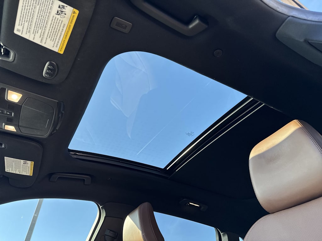 Thumbnail: 2022 Lincoln Nautilus - 32