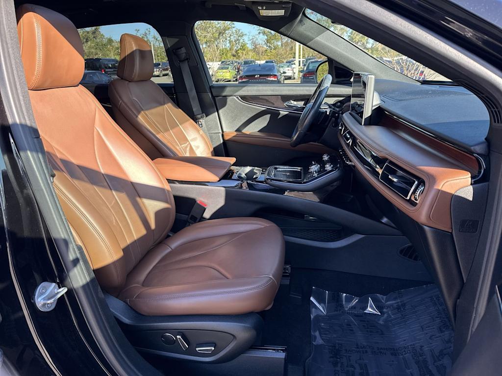 Thumbnail: 2022 Lincoln Nautilus - 11