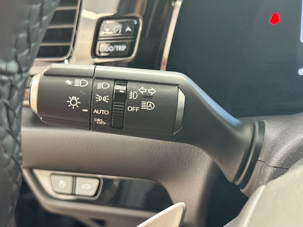 Thumbnail: 2025 Lexus ES - 37