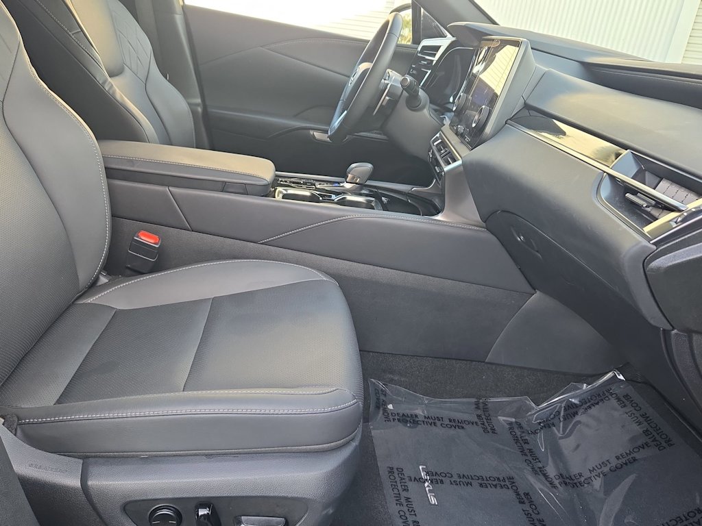 Thumbnail: 2025 Lexus RX - 11