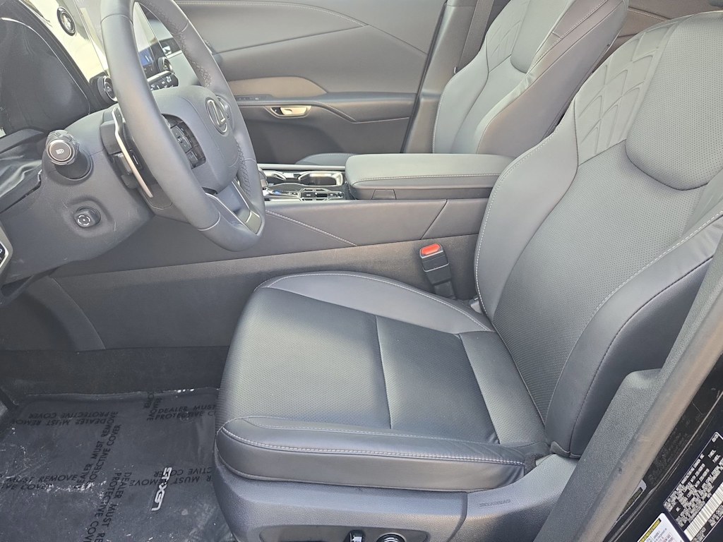 Thumbnail: 2025 Lexus RX - 10