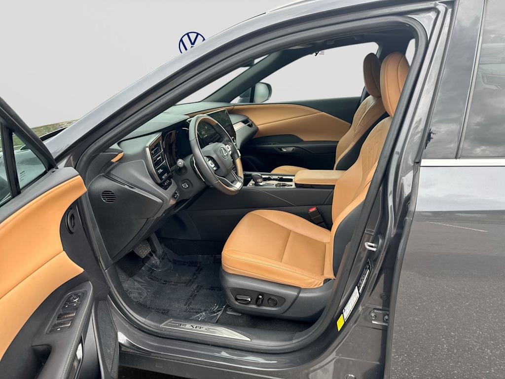 Thumbnail: 2025 Lexus RX - 11