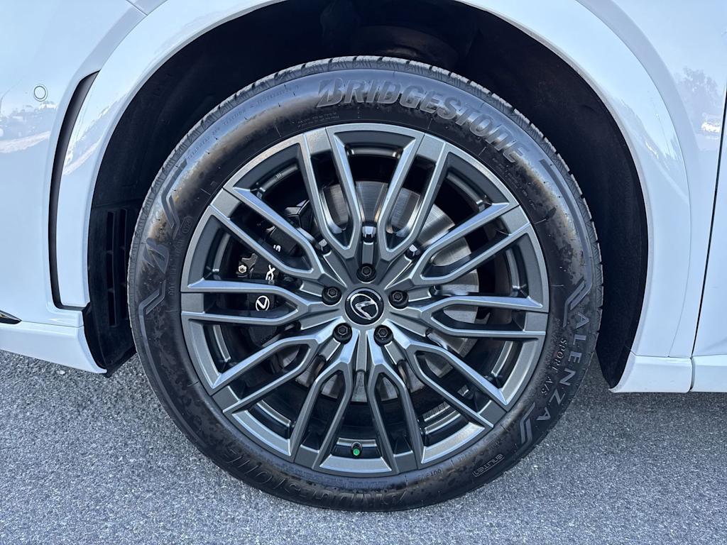 Thumbnail: 2024 Lexus RX - 7