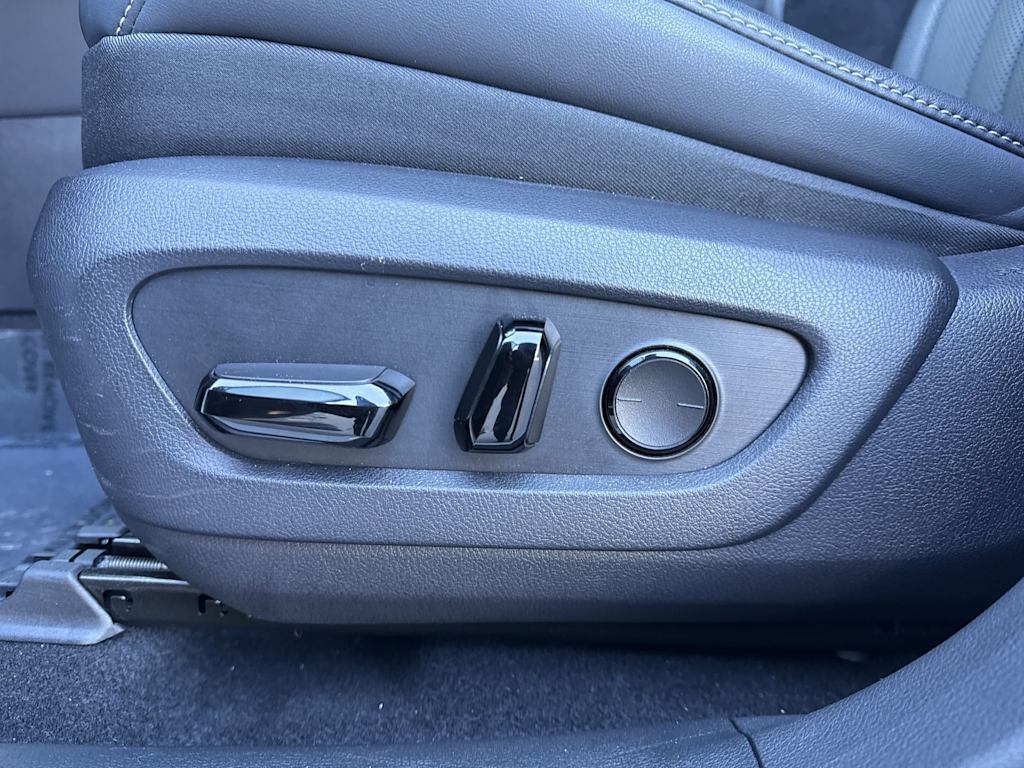 Thumbnail: 2024 Lexus RX - 24