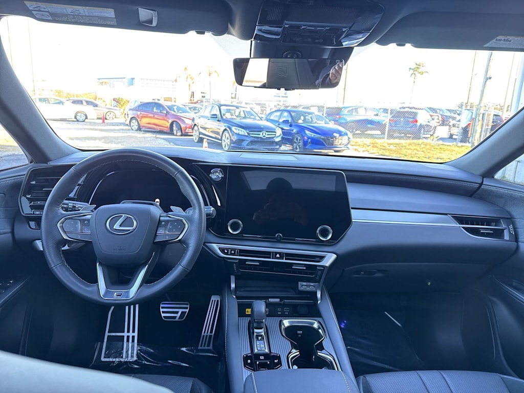 Thumbnail: 2024 Lexus RX - 9