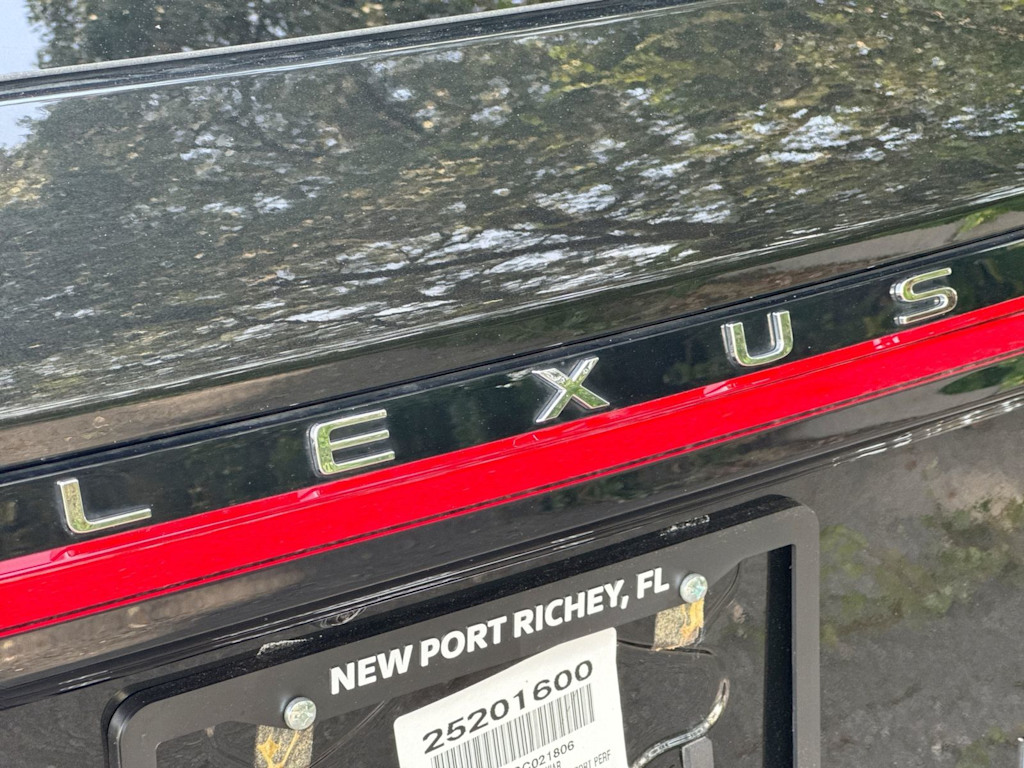 Thumbnail: 2025 Lexus RX - 7