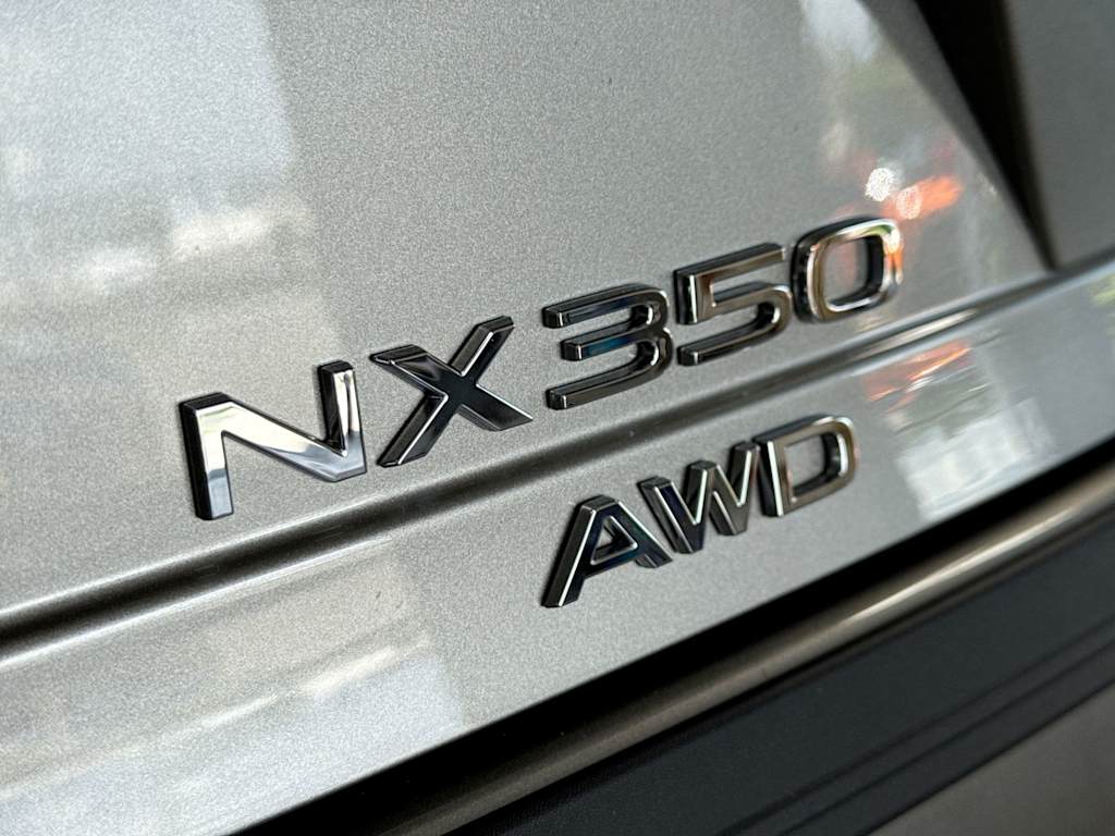 Thumbnail: 2026 Lexus ES - 31