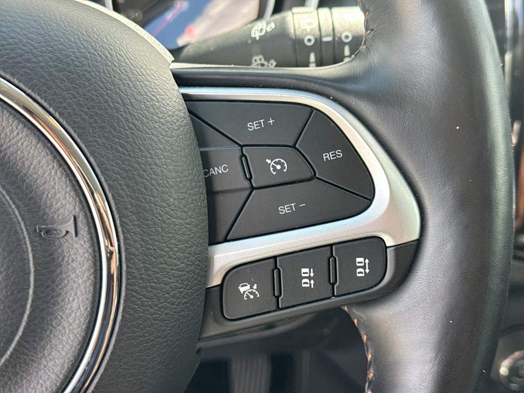 Thumbnail: 2021 Jeep Compass - 35