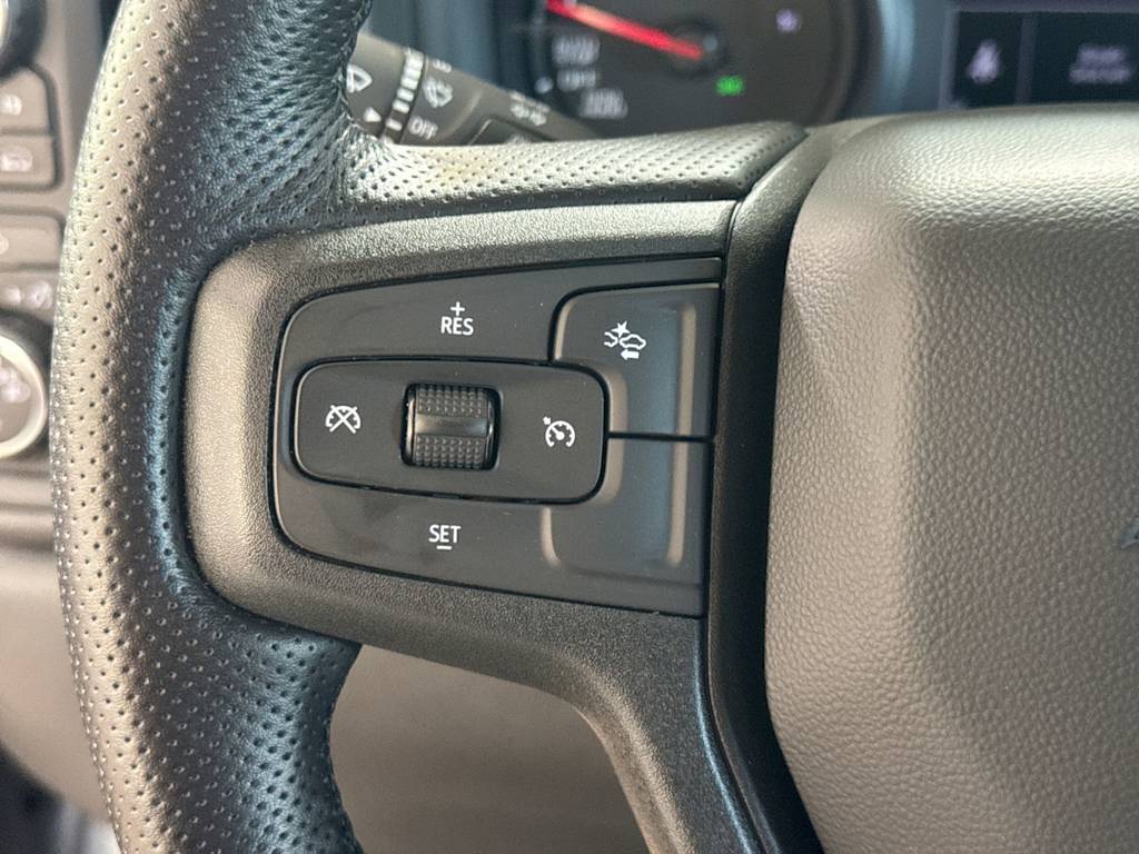 Thumbnail: 2024 Chevrolet Silverado 1500 - 35