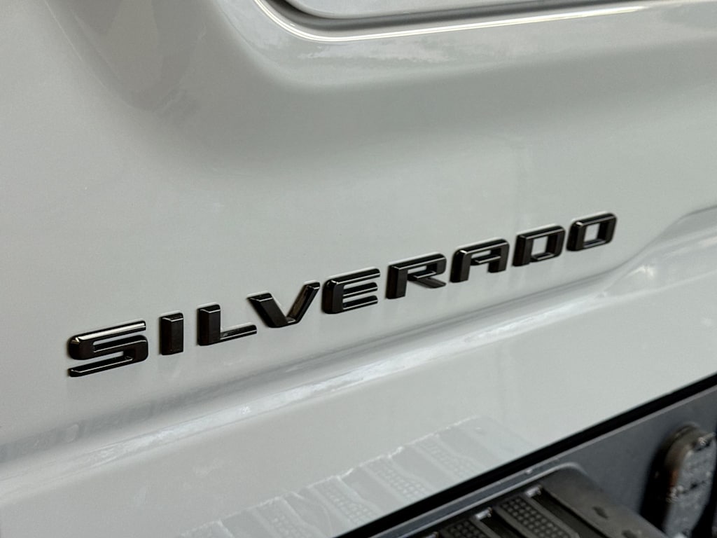 Thumbnail: 2024 Chevrolet Silverado 1500 - 7