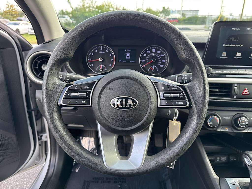 Thumbnail: 2021 Kia Forte - 14