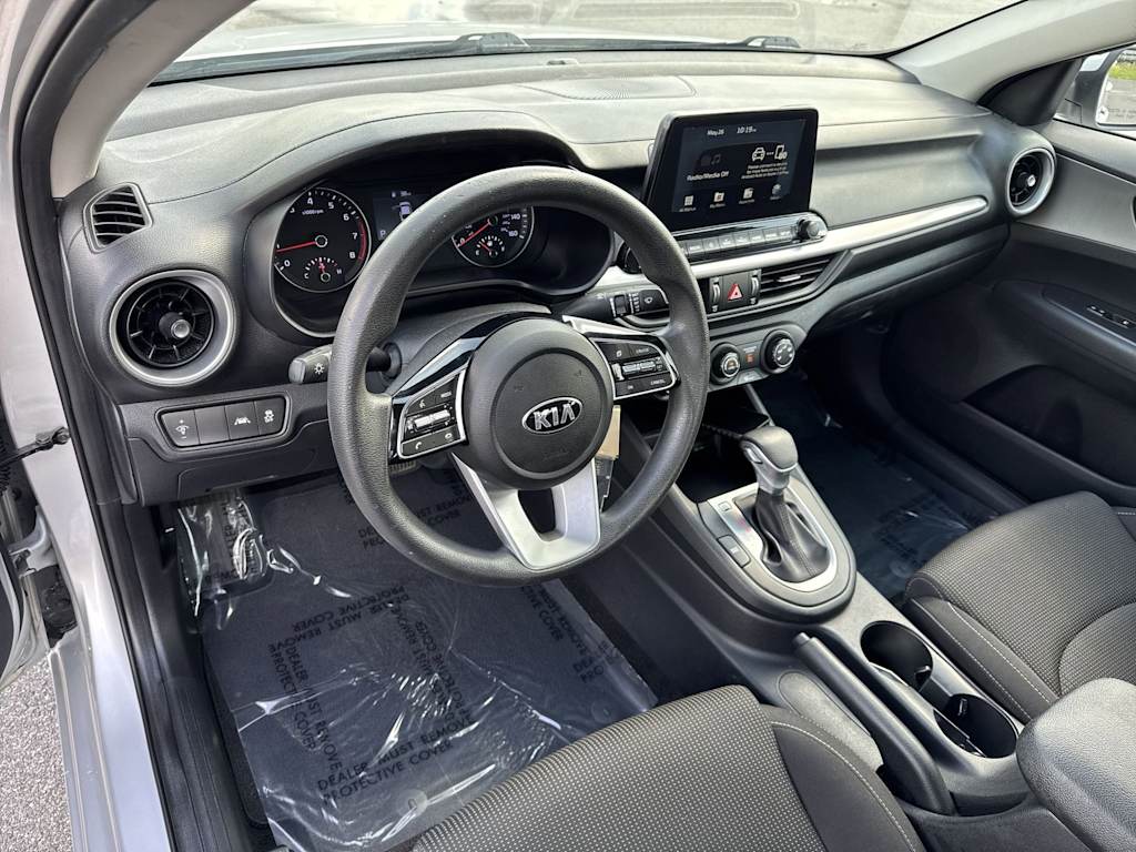 Thumbnail: 2021 Kia Forte - 2