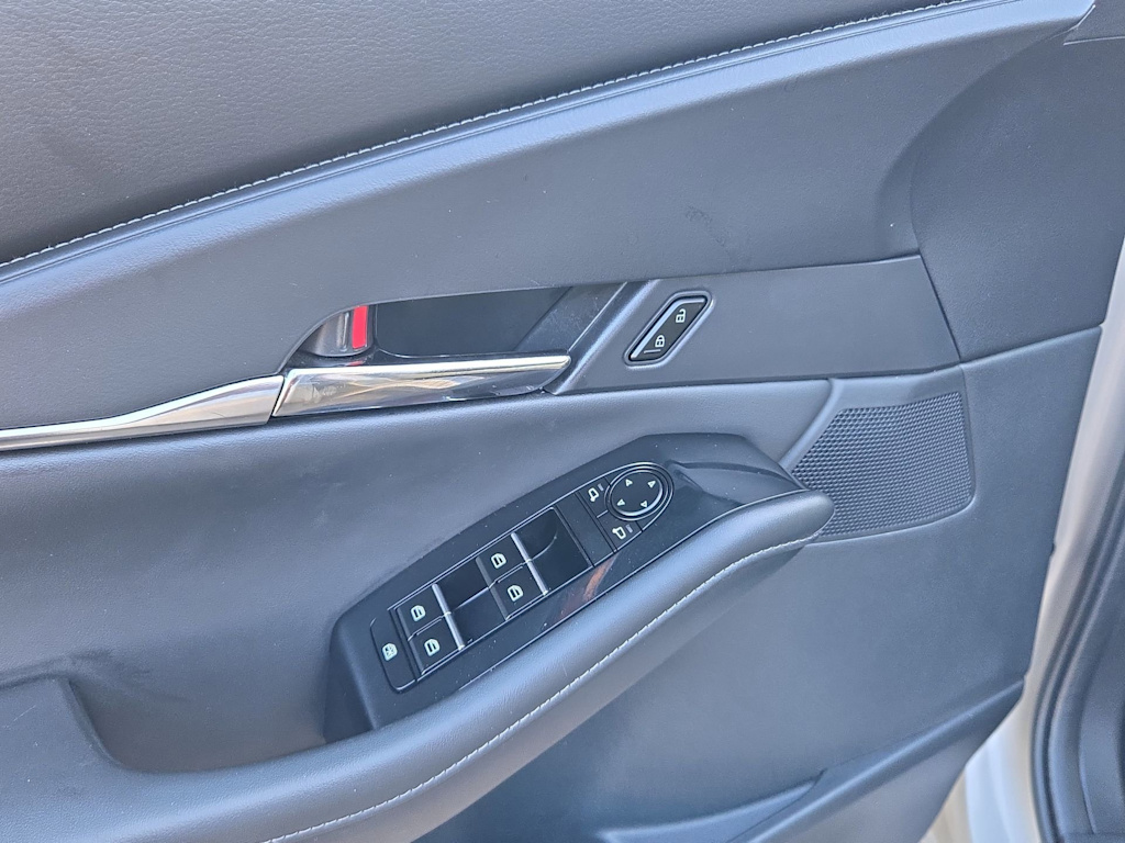 Thumbnail: 2023 Mazda CX-30 - 36