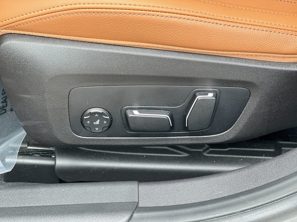 Thumbnail: 2026 BMW 3 Series - 32