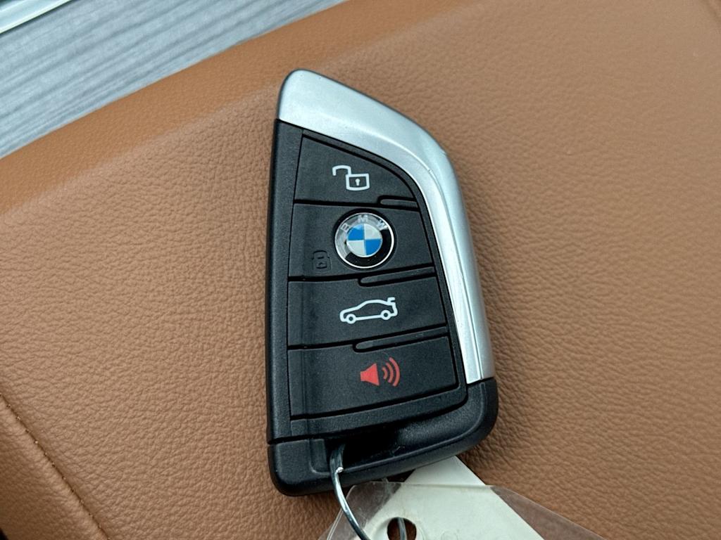 Thumbnail: 2026 BMW 3 Series - 18