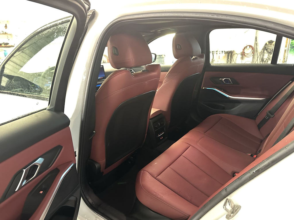 Thumbnail: 2026 BMW 3 Series - 13
