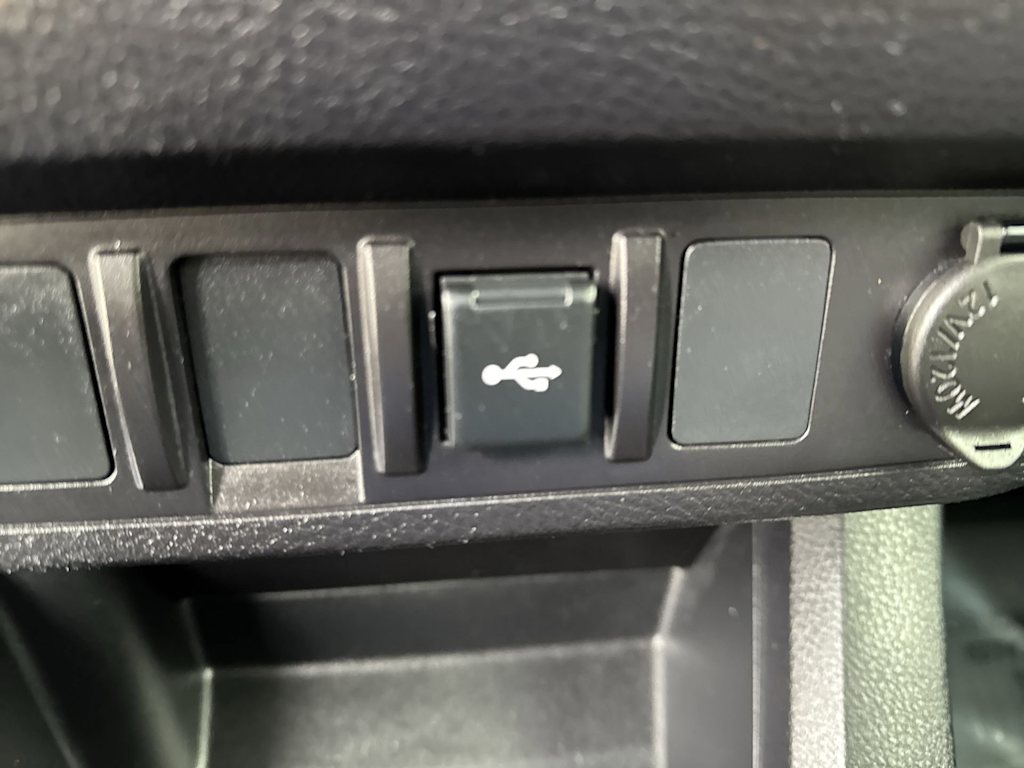 Thumbnail: 2022 Toyota Tacoma - 33