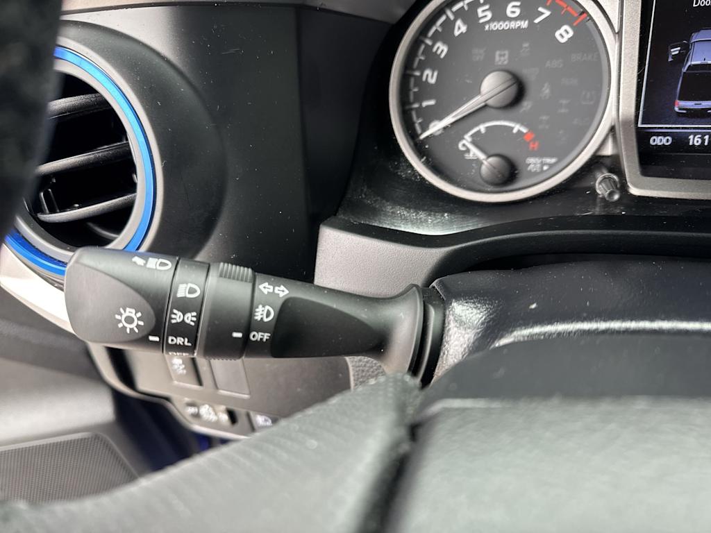 Thumbnail: 2022 Toyota Tacoma - 30