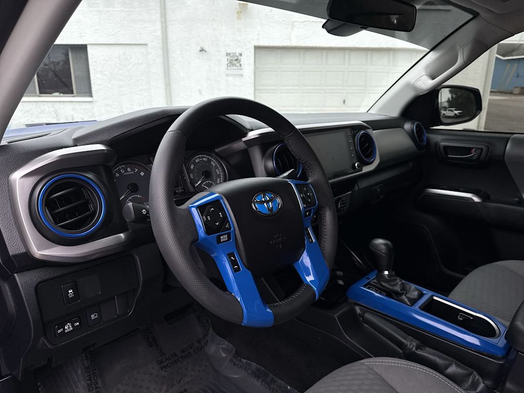 Thumbnail: 2022 Toyota Tacoma - 2