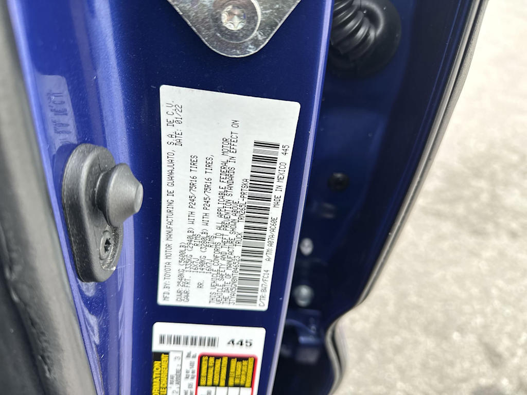 Thumbnail: 2022 Toyota Tacoma - 20