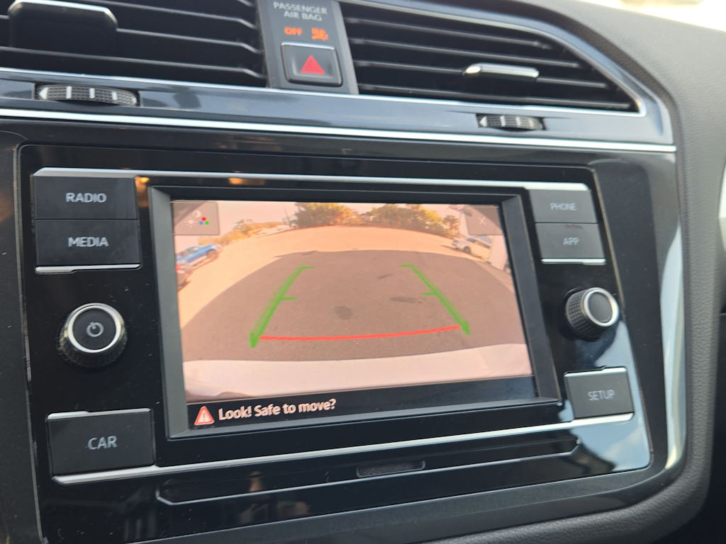 Thumbnail: 2018 Volkswagen Tiguan - 39