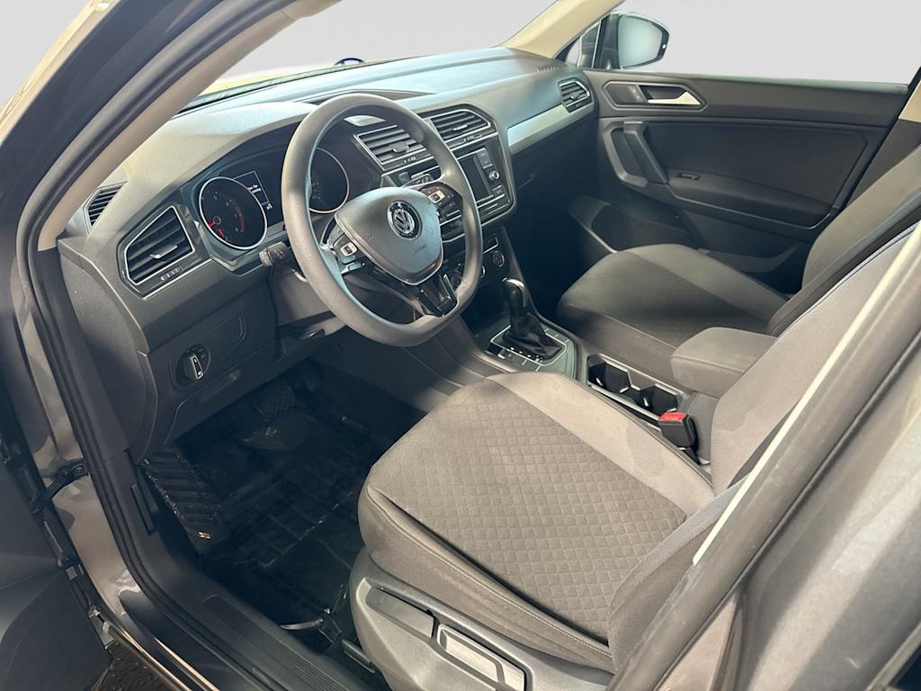Thumbnail: 2019 Volkswagen Tiguan - 10