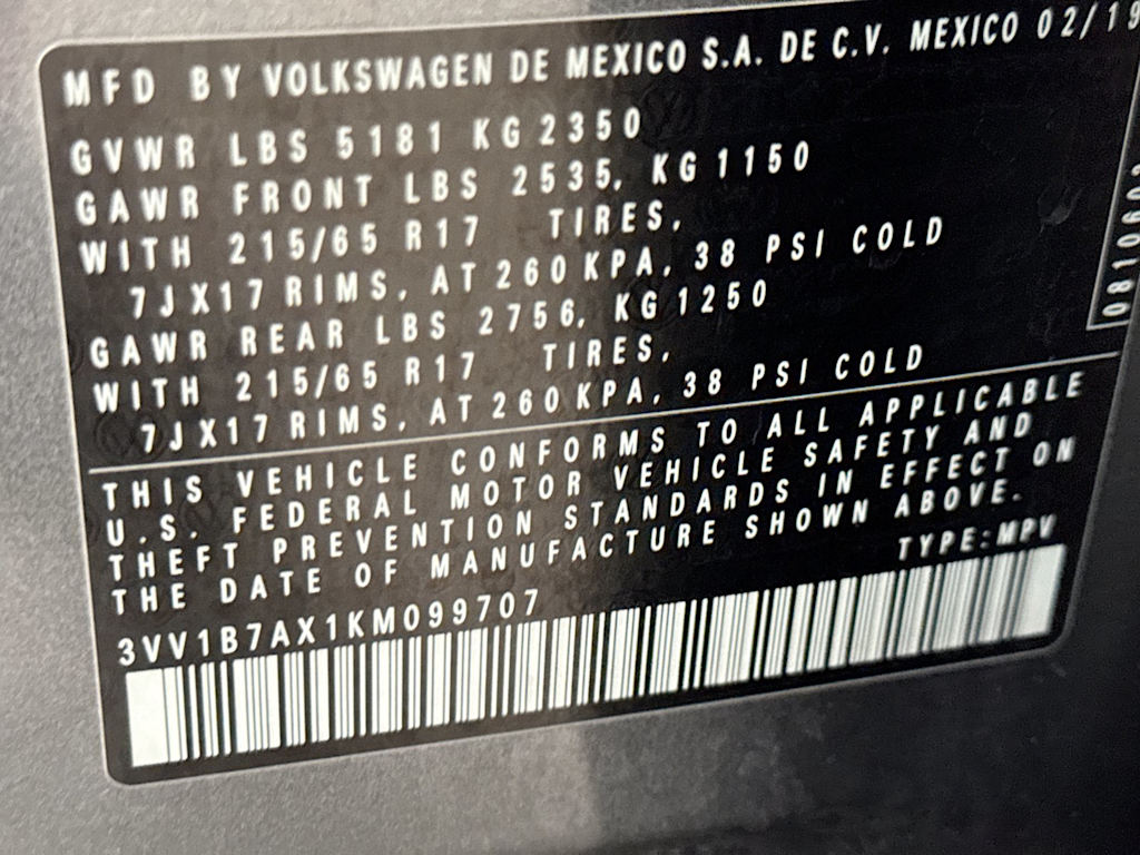 Thumbnail: 2019 Volkswagen Tiguan - 17