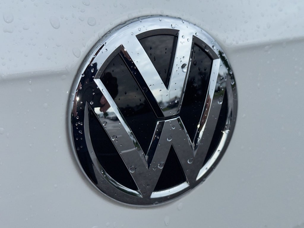 Thumbnail: 2021 Volkswagen Tiguan - 7