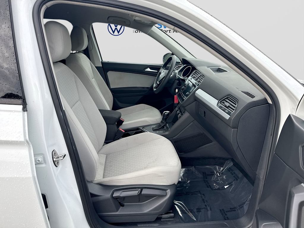 Thumbnail: 2021 Volkswagen Tiguan - 35