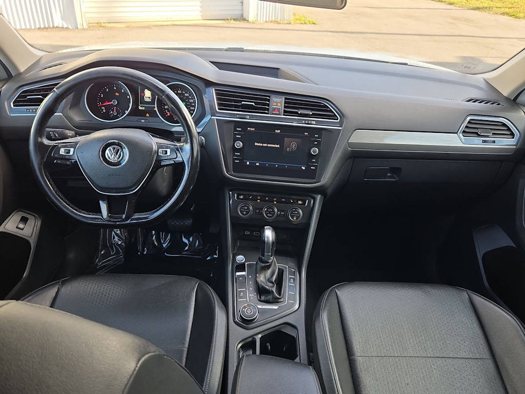 Thumbnail: 2018 Volkswagen Tiguan - 9
