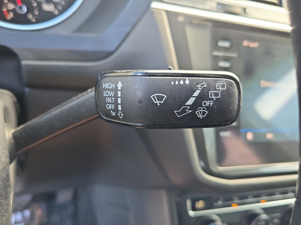 Thumbnail: 2018 Volkswagen Tiguan - 29