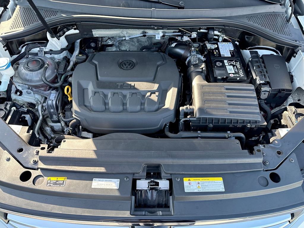 Thumbnail: 2024 Volkswagen Tiguan - 9
