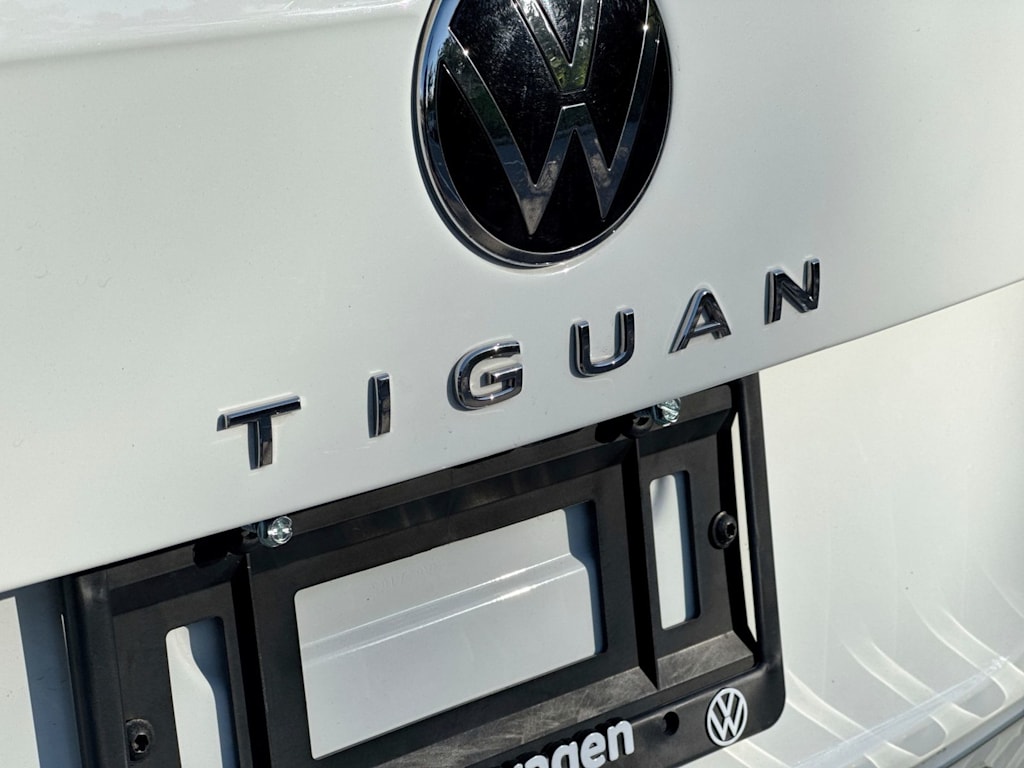 Thumbnail: 2024 Volkswagen Tiguan - 29