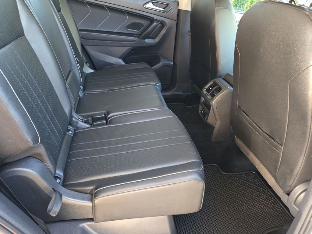 Thumbnail: 2022 Volkswagen Tiguan - 27