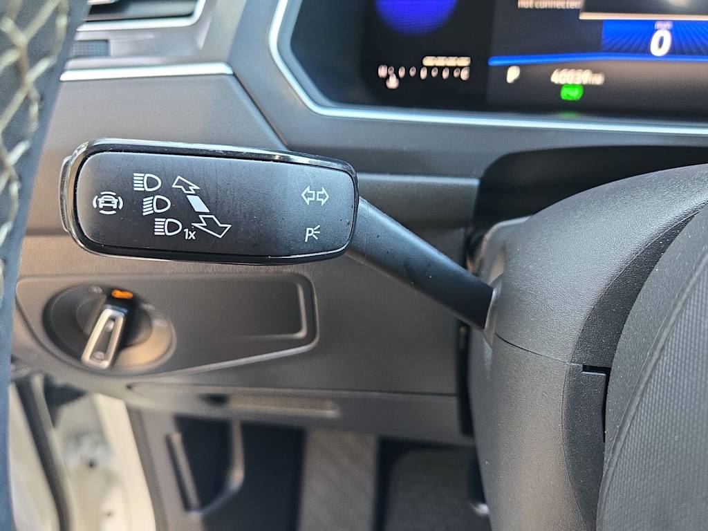 Thumbnail: 2022 Volkswagen Tiguan - 31