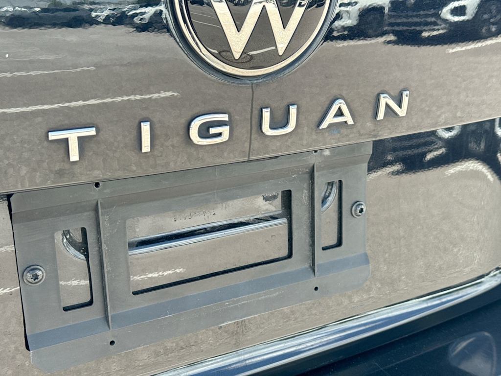 Thumbnail: 2022 Volkswagen Tiguan - 31