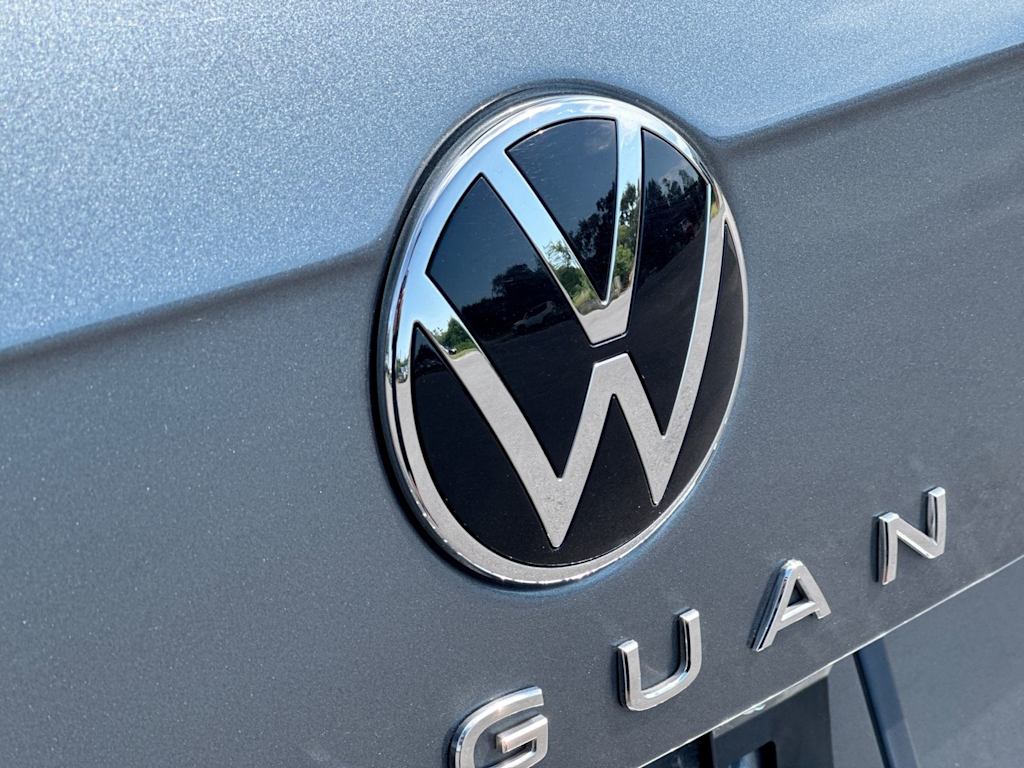 Thumbnail: 2022 Volkswagen Tiguan - 7
