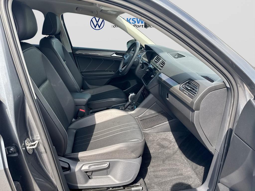 Thumbnail: 2022 Volkswagen Tiguan - 34