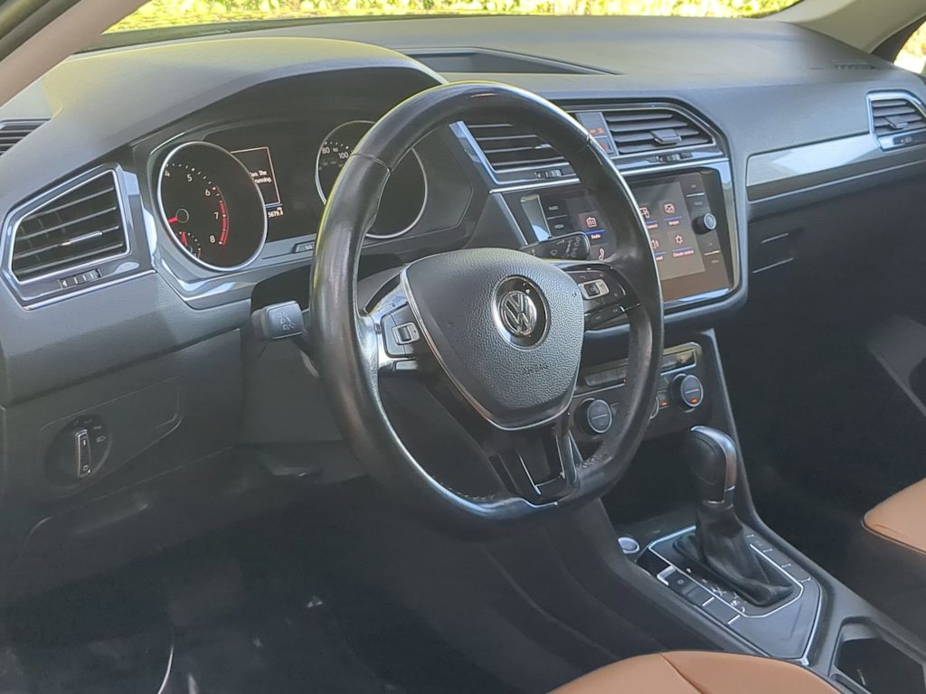Thumbnail: 2018 Volkswagen Tiguan - 2