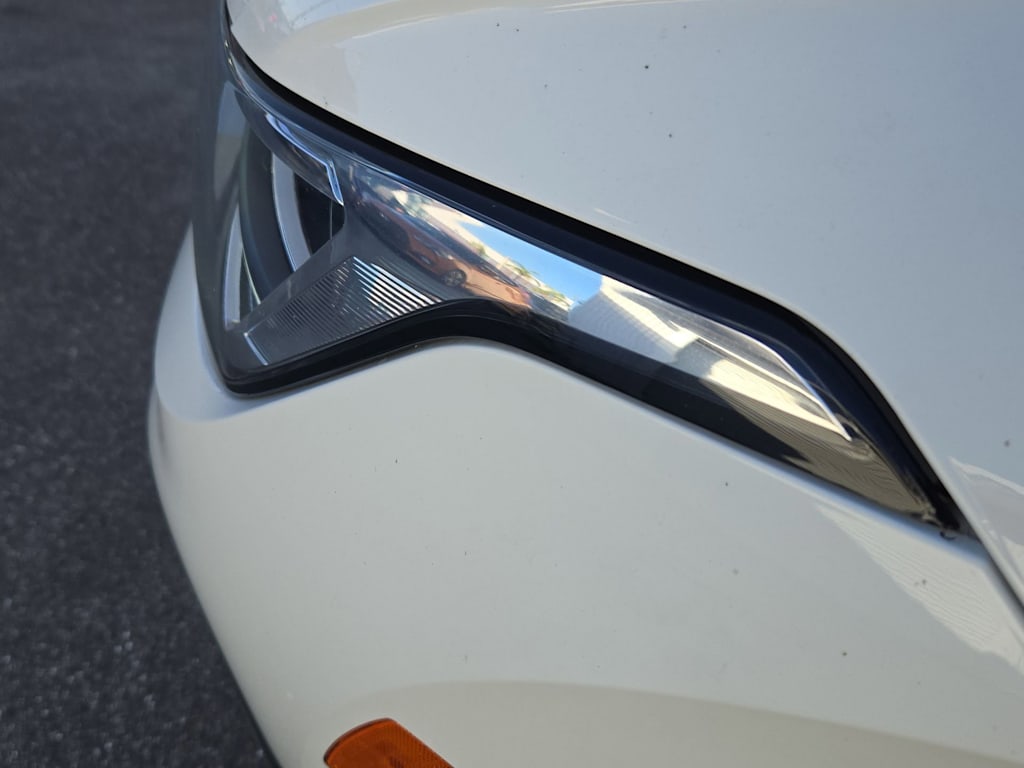 Thumbnail: 2022 Volkswagen Tiguan - 20